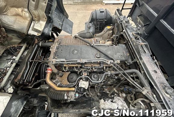 Mitsubishi Super Great in Black for Sale Image 20