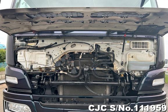 Mitsubishi Super Great in Black for Sale Image 21