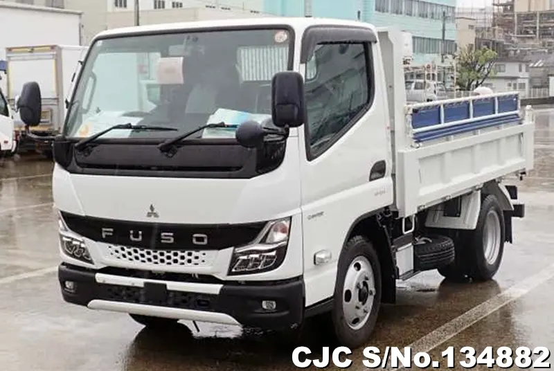 Mitsubishi / Canter 2024