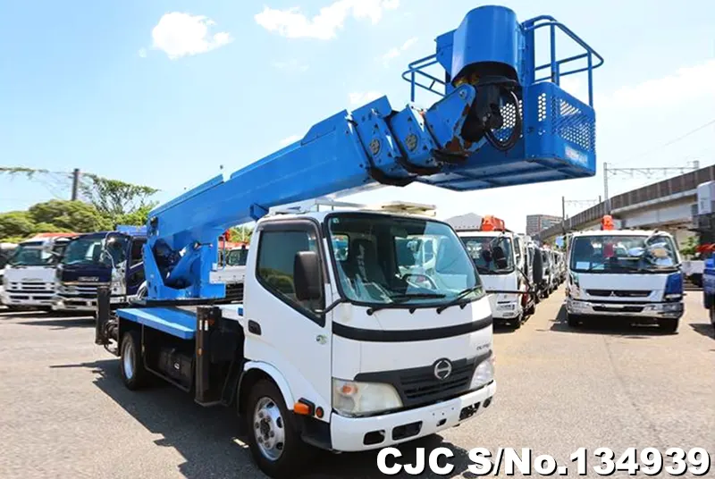 Hino / Dutro 2011
