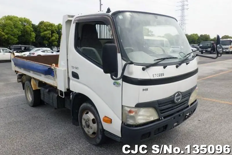 Hino / Dutro 2010