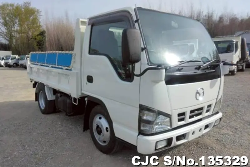 Mazda / Titan 2006