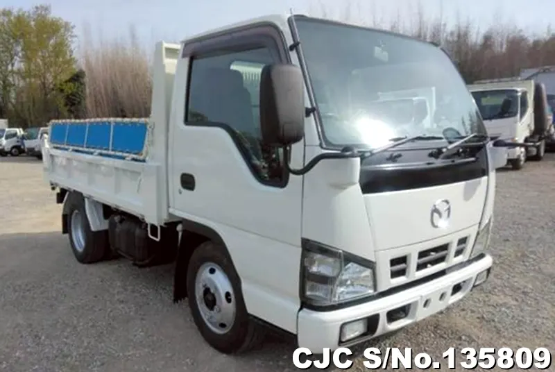 Mazda / Titan 2006