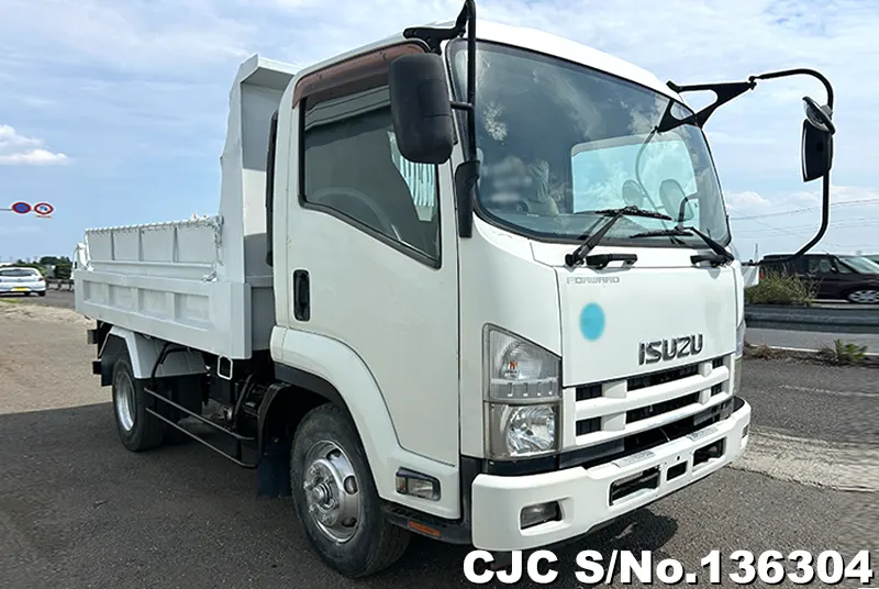 Isuzu / Forward 2012
