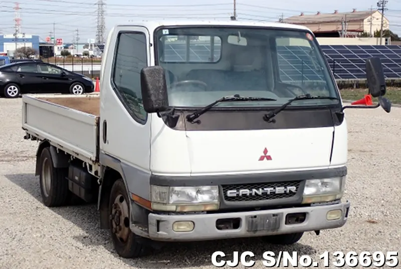 Mitsubishi / Canter 2001