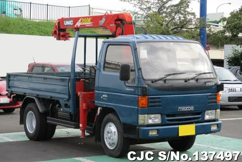 Mazda / Titan 1998