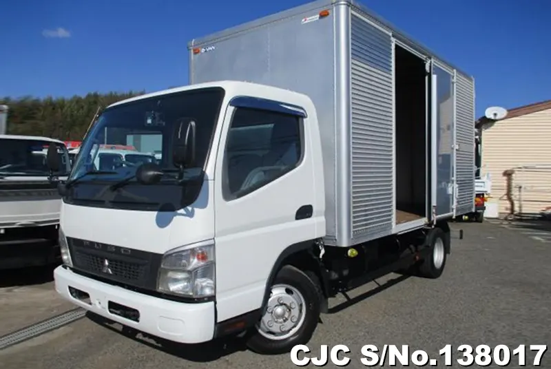 Mitsubishi / Canter 2008