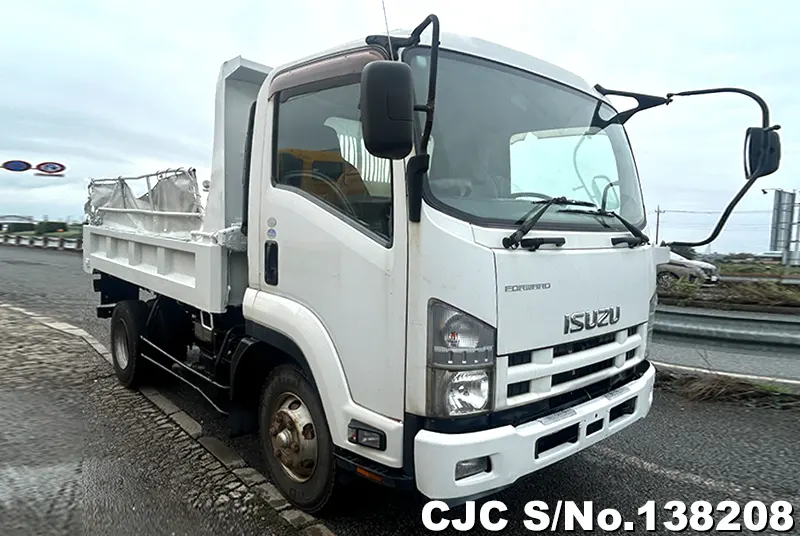 Isuzu / Forward 2014