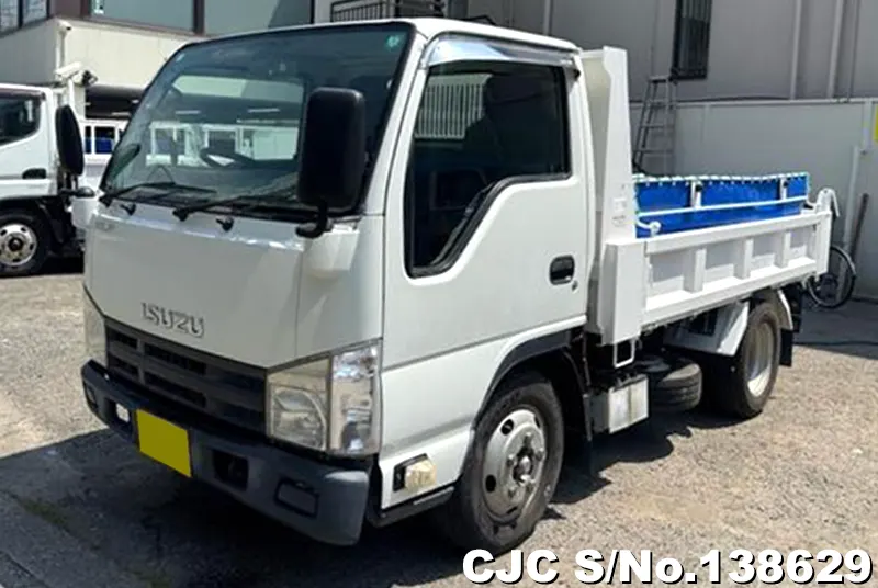Isuzu / Elf 2012