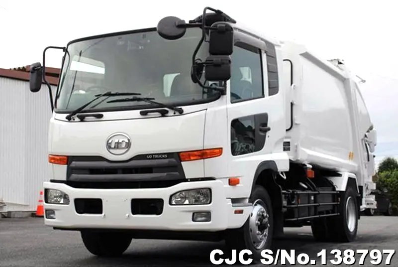 Nissan / Condor 2015